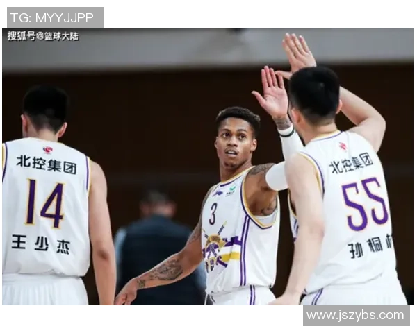 新疆对阵北控精彩图文直播全程回顾与分析